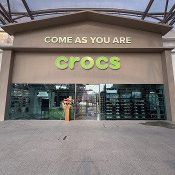 Crocs Weave at Resorts World Sentosa